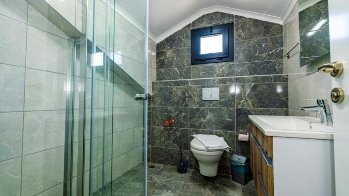 Image No.11-4 Bed House/Villa for sale