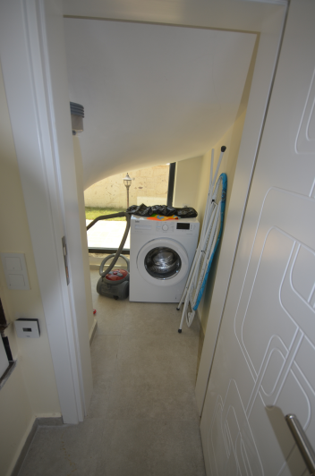 Image No.9-4 Bed Villa / Detached for sale