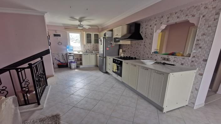 Image No.7-4 Bed Apartment for sale