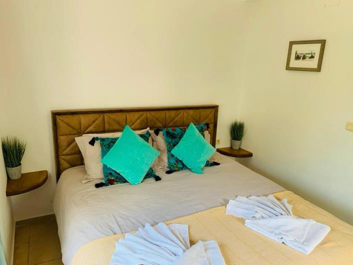 Image No.12-Villa / Détaché de 4 chambres à vendre à Ovacik