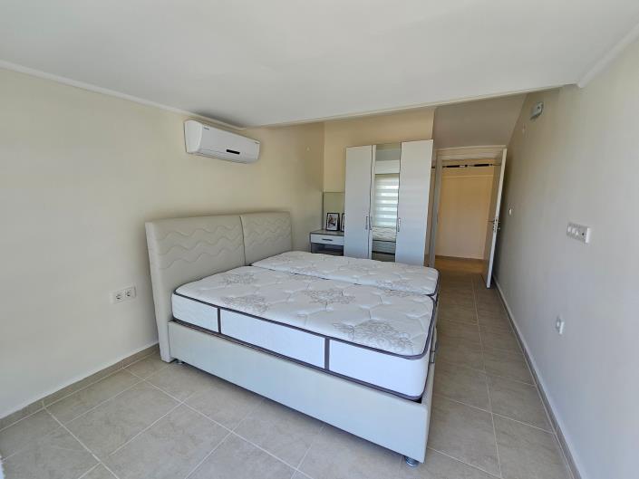 Image No.24-2 Bed Apartment for sale