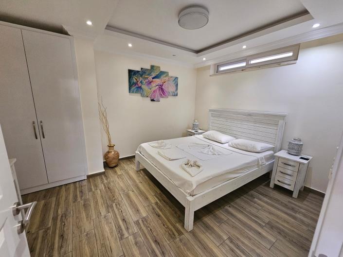 Image No.32-4 Bed House/Villa for sale