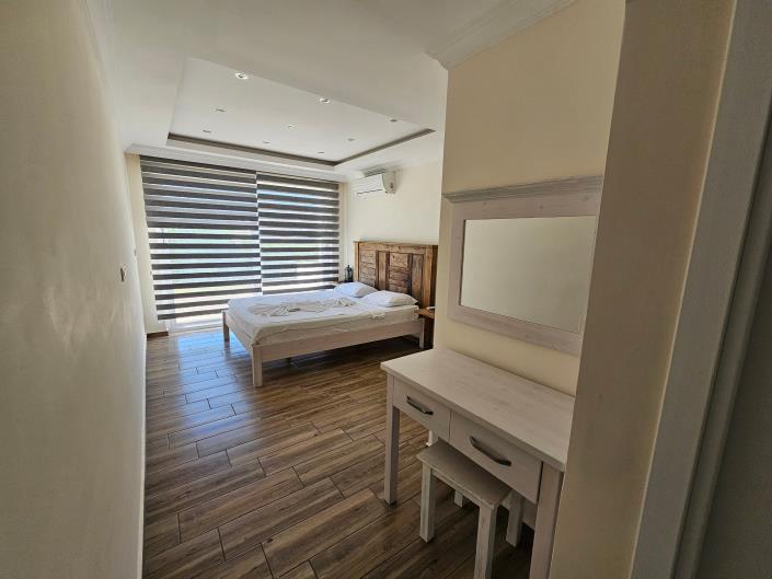 Image No.38-4 Bed House/Villa for sale