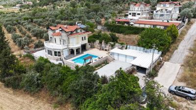 1 - Uzumlu, Maison / Villa