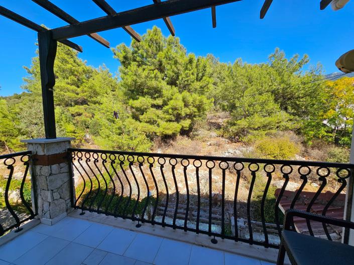 Image No.21-3 Bed Apartment for sale