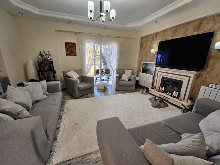 Image No.14-4 Bed Villa / Detached for sale