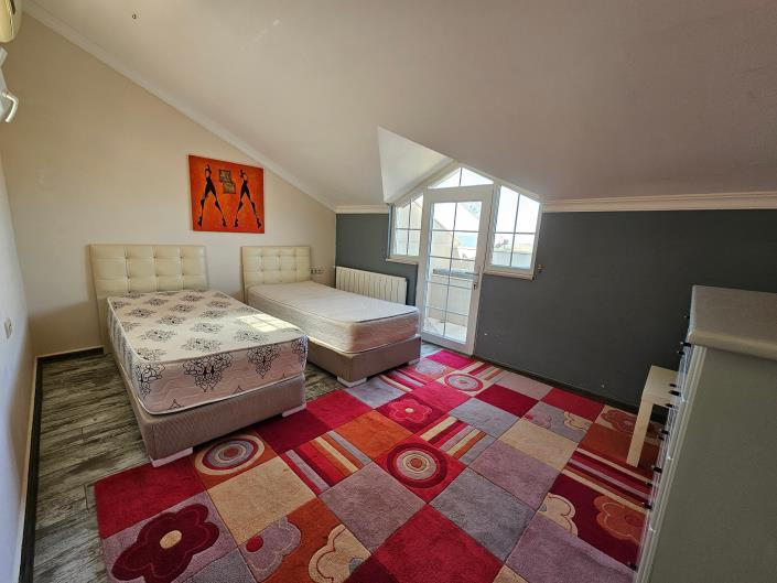 Image No.36-4 Bed Villa / Detached for sale