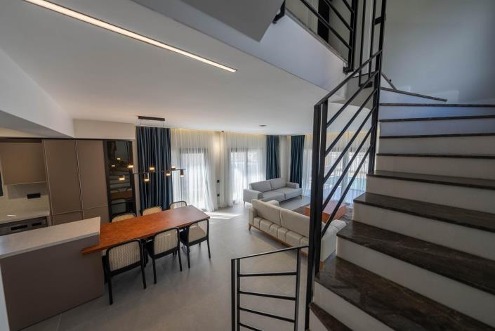 Image No.9-4 Bed House/Villa for sale