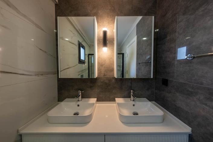 Image No.15-4 Bed House/Villa for sale