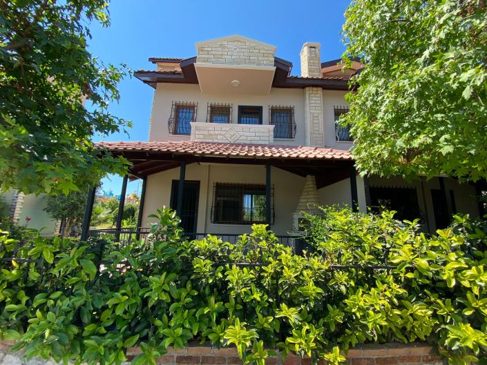 Image No.3-4 Bed Villa for sale