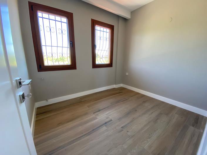 Image No.13-4 Bed Villa for sale