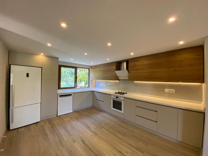 Image No.5-4 Bed Villa for sale