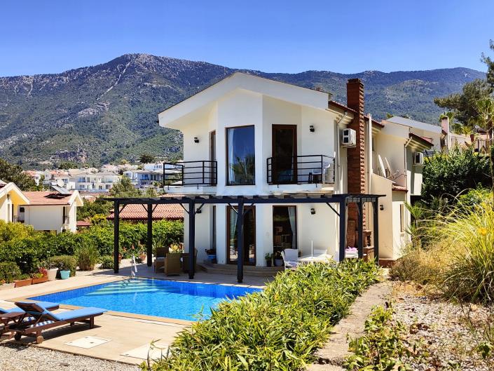 Image No.6-3 Bed Villa / Detached for sale