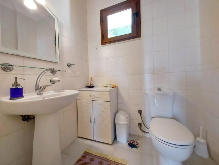 Image No.19-3 Bed Villa / Detached for sale