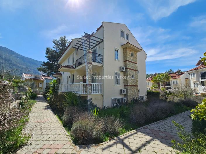 Image No.13-4 Bed Apartment for sale