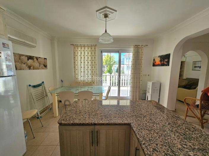 Image No.17-4 Bed Apartment for sale