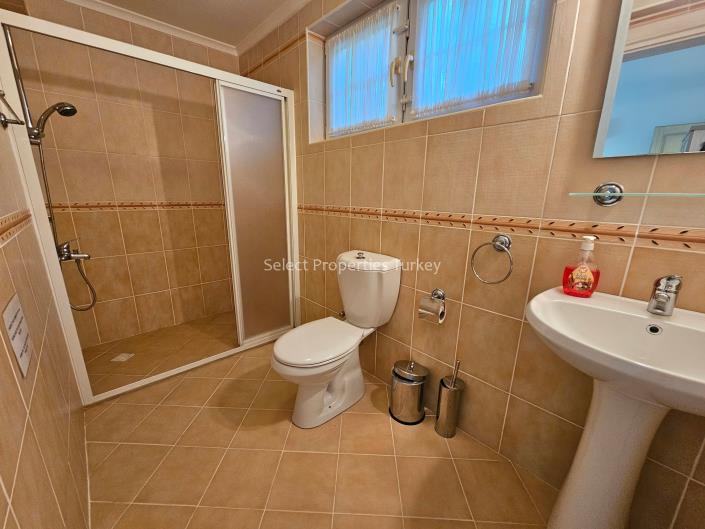 Image No.28-4 Bed Apartment for sale