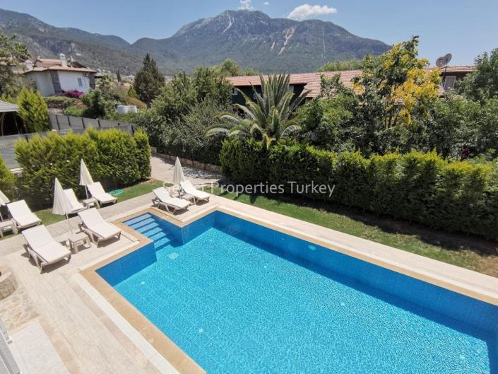 Image No.10-4 Bed Villa / Detached for sale