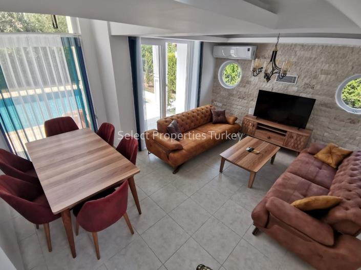 Image No.16-4 Bed Villa / Detached for sale