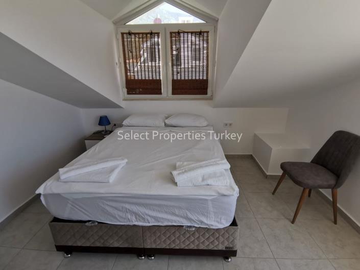 Image No.24-4 Bed Villa / Detached for sale