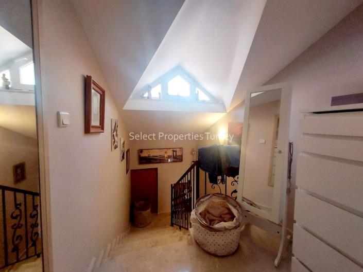 Image No.33-2 Bed Apartment for sale