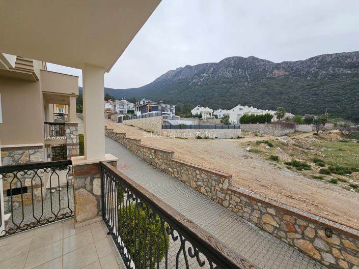 Image No.28-3 Bed Villa for sale