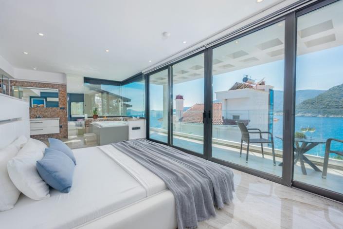 Image No.11-5 Bed Villa / Detached for sale