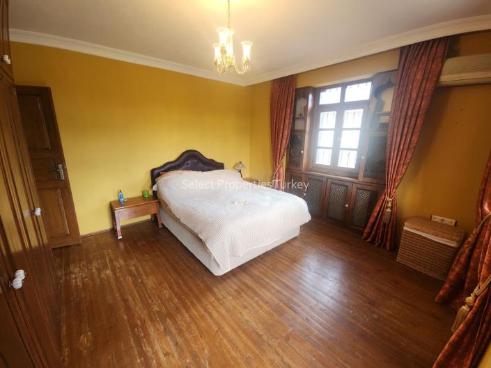 Image No.38-3 Bed Villa / Detached for sale