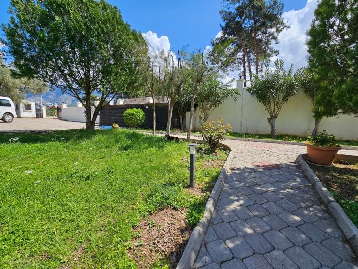 Image No.6-4 Bed Apartment for sale