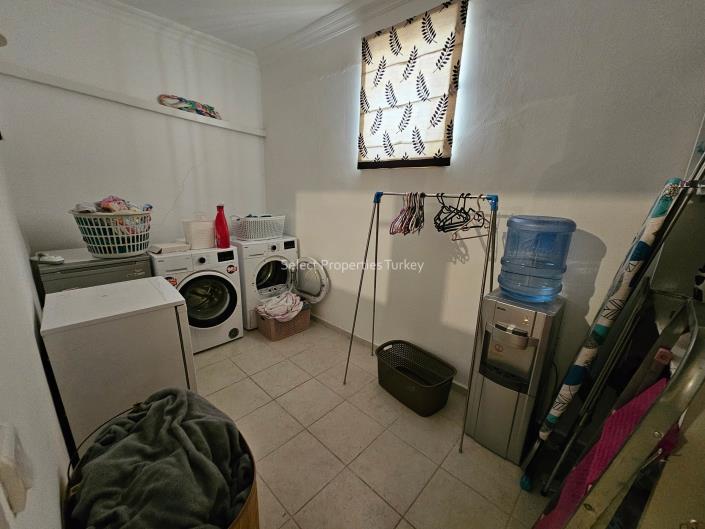 Image No.26-4 Bed Apartment for sale