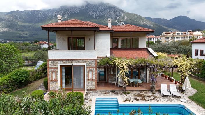 Image No.7-3 Bed Villa for sale