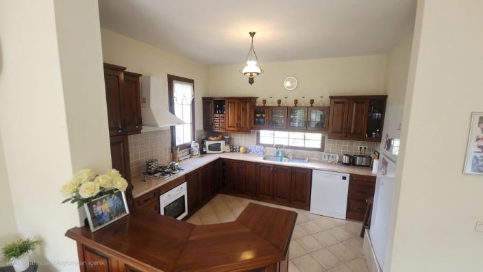 Image No.17-3 Bed Villa for sale