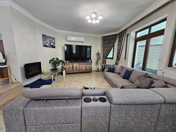 Image No.21-4 Bed Villa for sale