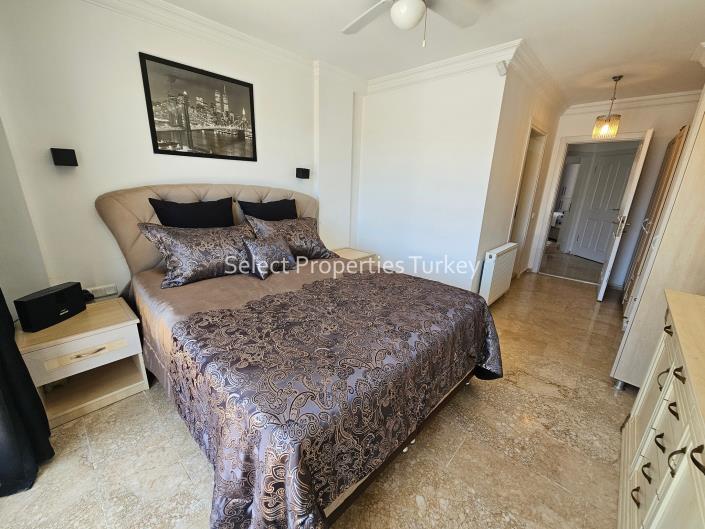 Image No.30-4 Bed Villa for sale