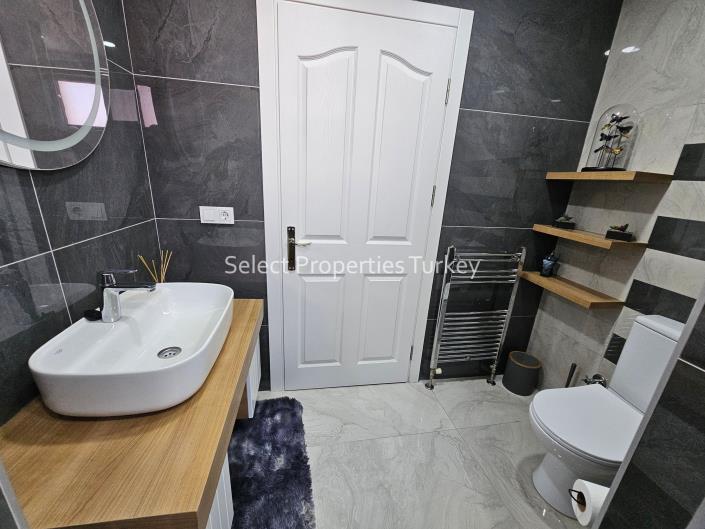 Image No.37-4 Bed Villa for sale