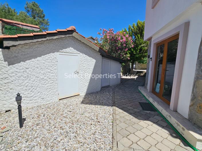 Image No.55-4 Bed Villa for sale