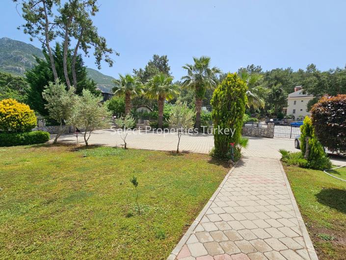 Image No.39-2 Bed Apartment for sale