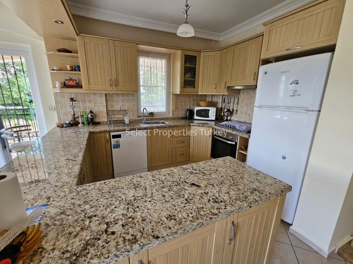 Image No.20-2 Bed Apartment for sale