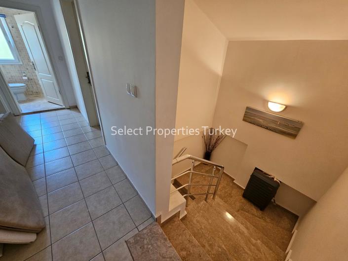 Image No.29-3 Bed Apartment for sale