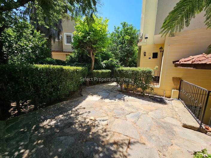 Image No.10-4 Bed Villa for sale