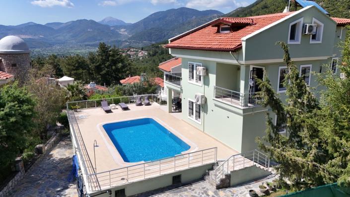 Image No.2-5 Bed Villa for sale