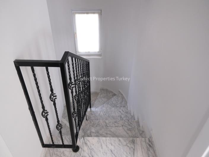 Image No.24-4 Bed Villa for sale