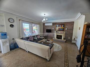 E_Lounge-Kitchen--4-