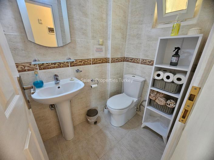 Image No.20-2 Bed Villa / Detached for sale