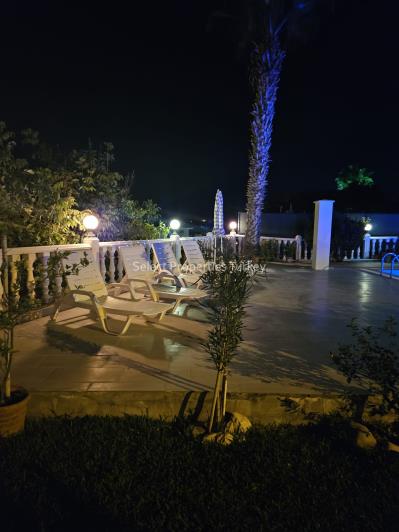 Image No.48-2 Bed Villa / Detached for sale