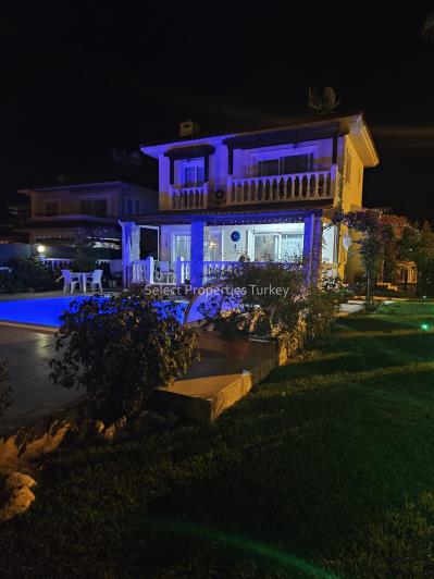 Image No.54-2 Bed Villa / Detached for sale