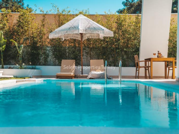 Image No.2-1 Bed Villa / Detached for sale