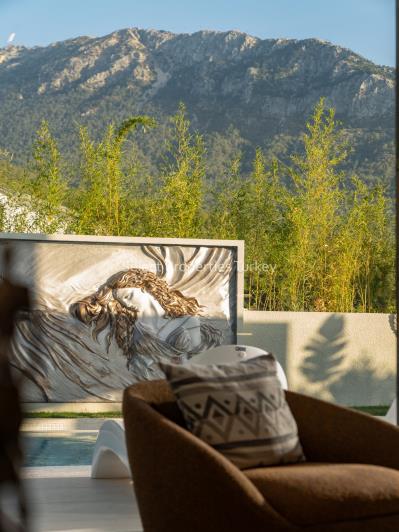 Image No.14-5 Bed Villa / Detached for sale