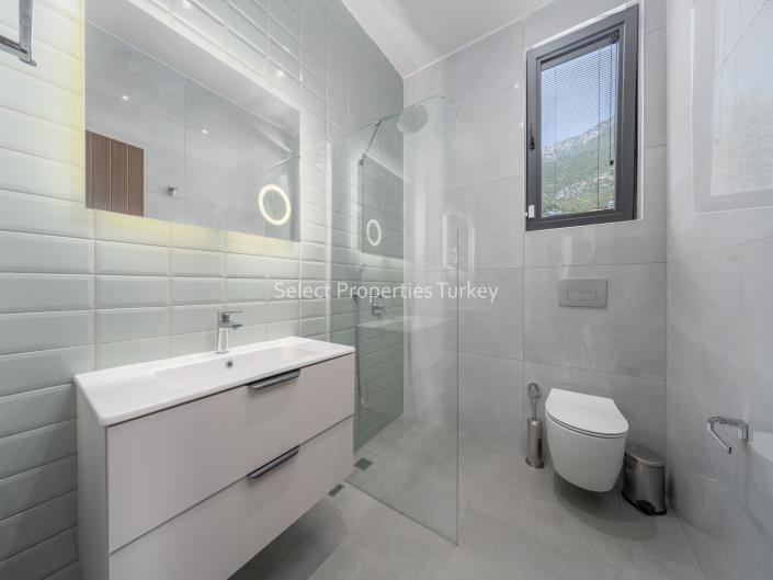 Image No.34-5 Bed Villa / Detached for sale