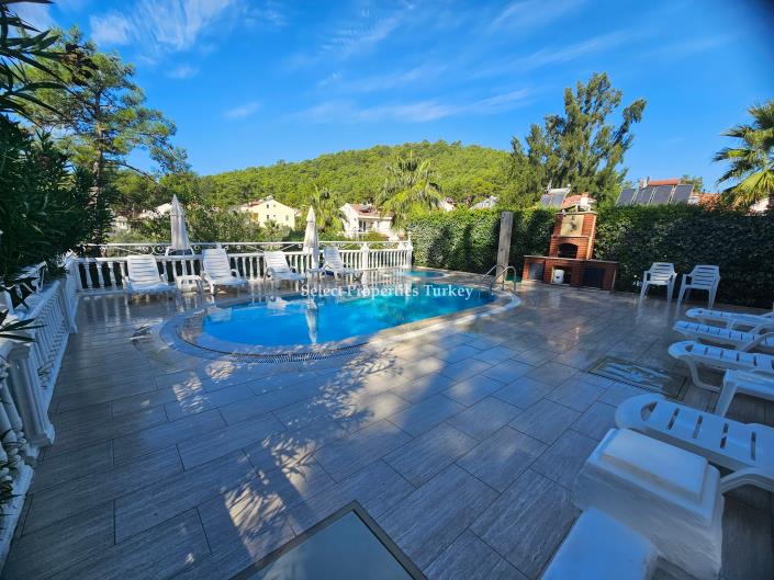 Image No.3-4 Bed Villa for sale